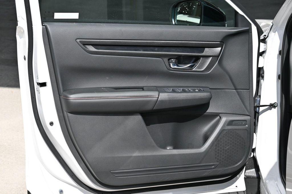 new 2026 Honda CR-V Hybrid car, priced at $40,224