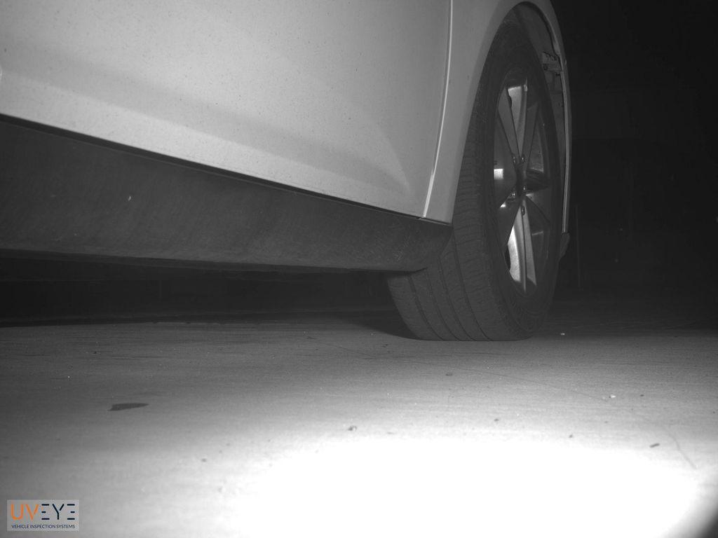 used 2017 Ford Focus car, priced at $4,000