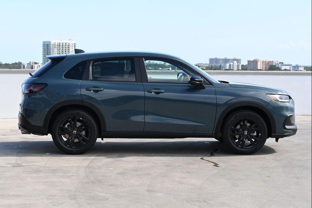 new 2026 Honda HR-V car, priced at $28,656