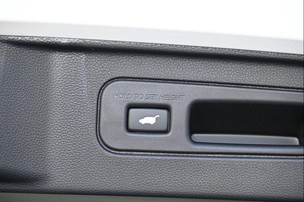 new 2026 Honda Pilot car, priced at $45,981