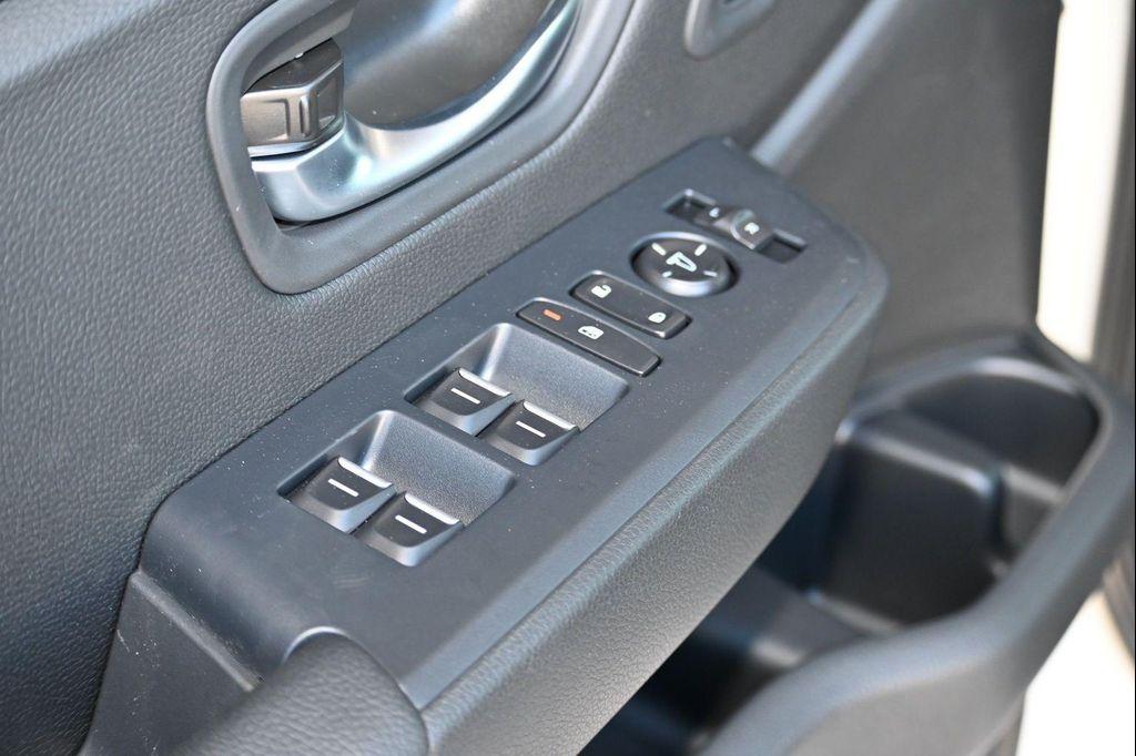 new 2026 Honda Pilot car, priced at $45,981