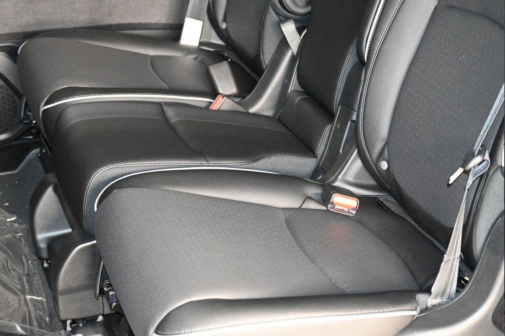 new 2026 Honda Odyssey car, priced at $49,070