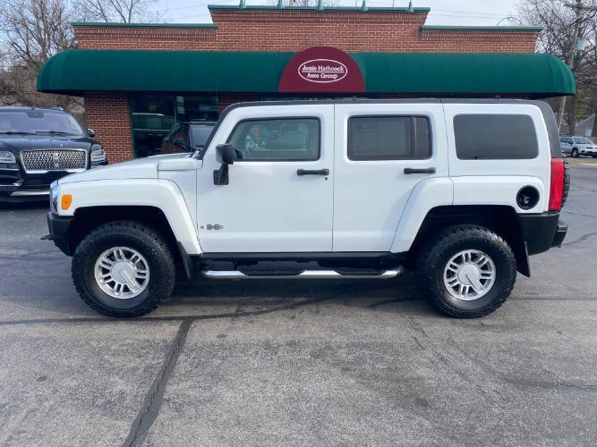 used 2006 Hummer H3 car, priced at $7,980