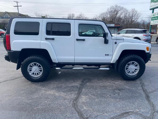 used 2006 Hummer H3 car, priced at $7,980