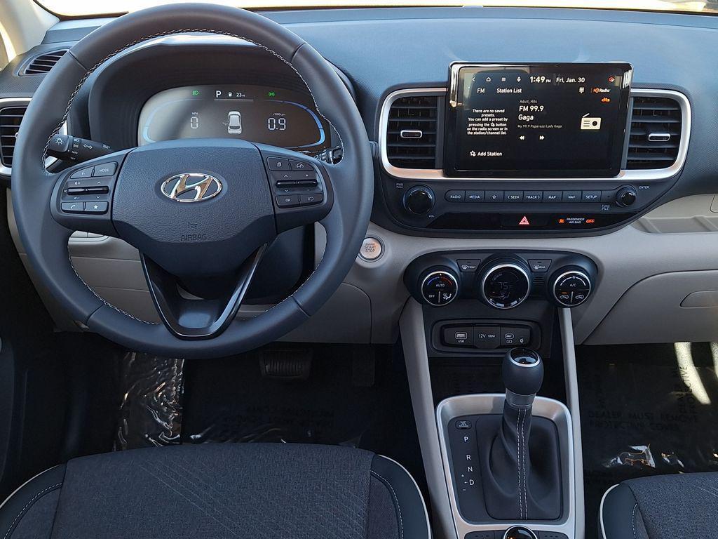 new 2025 Hyundai Venue car, priced at $24,044
