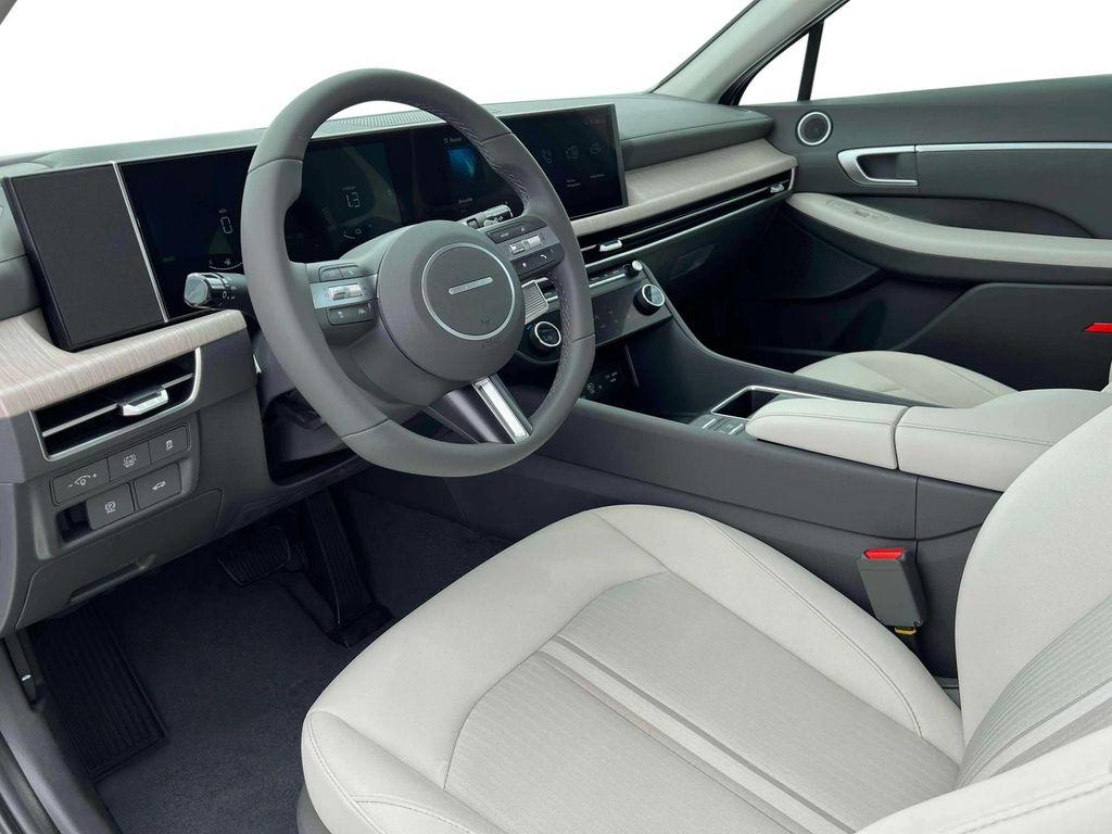 used 2024 Hyundai Sonata Hybrid car, priced at $25,528