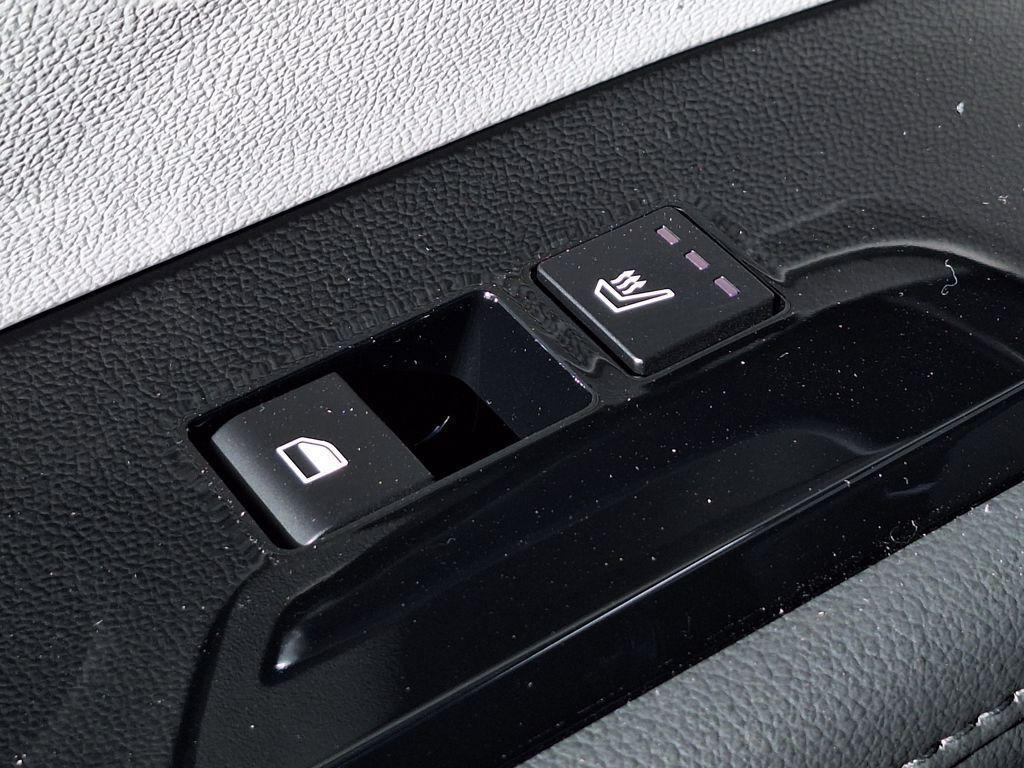 new 2026 Hyundai TUCSON Hybrid car, priced at $41,980