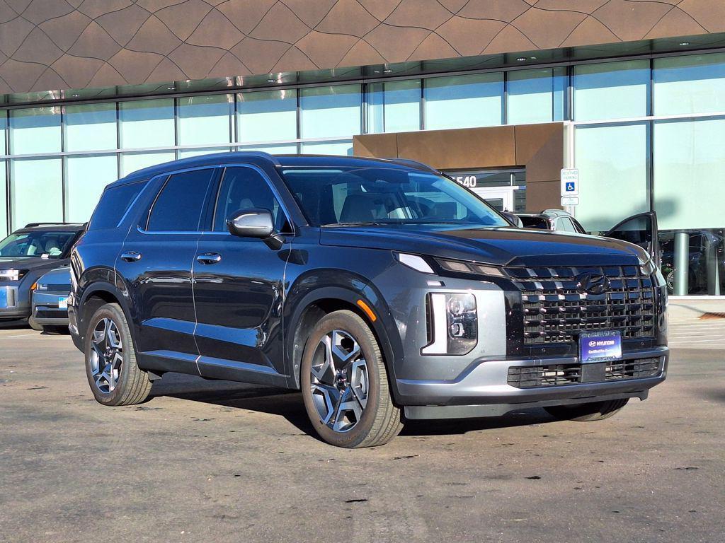 used 2024 Hyundai Palisade car, priced at $39,105