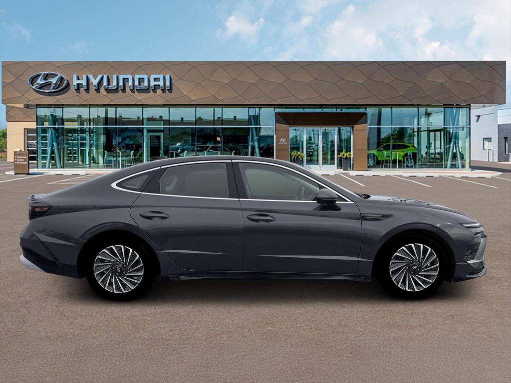 new 2026 Hyundai Sonata Hybrid car, priced at $39,816
