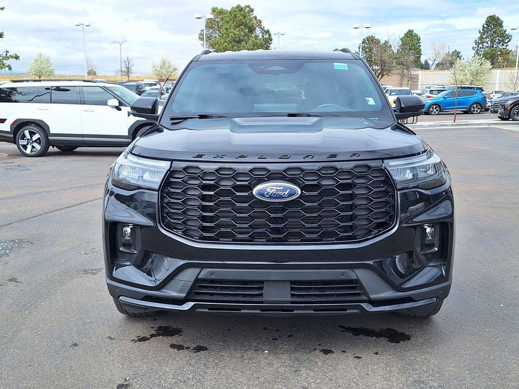 used 2025 Ford Explorer car, priced at $39,988