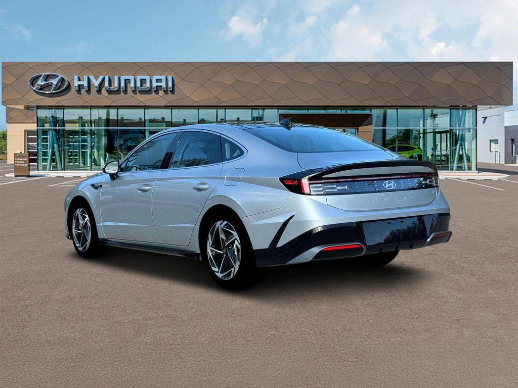 new 2025 Hyundai Sonata car, priced at $30,085