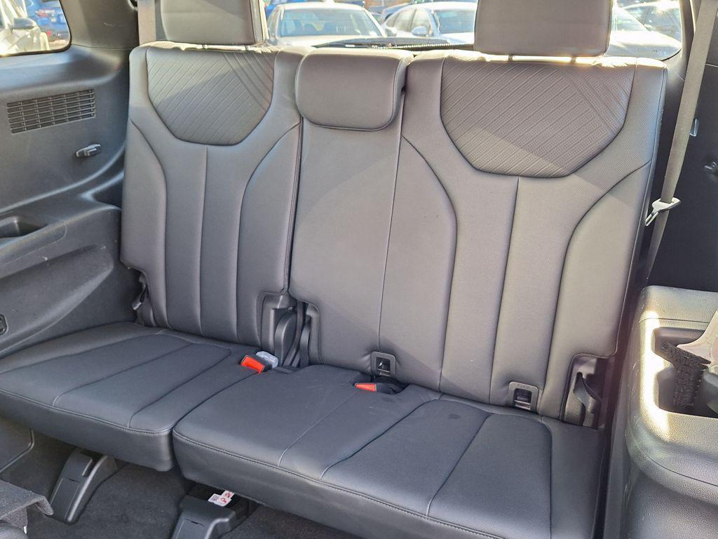 used 2024 Hyundai Palisade car, priced at $34,988