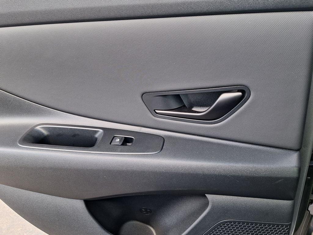 new 2025 Hyundai ELANTRA HEV car, priced at $28,185