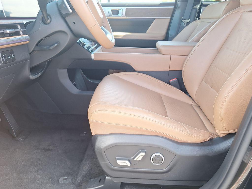 new 2025 Hyundai Santa Fe car, priced at $43,740