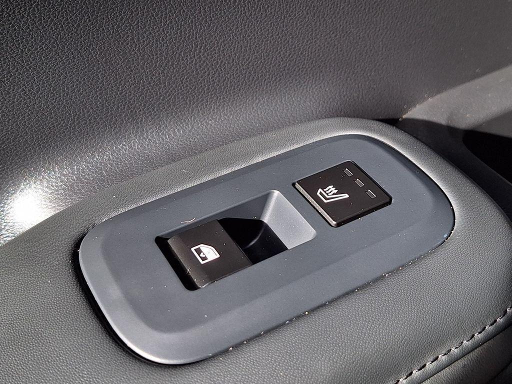 new 2025 Hyundai Santa Fe car, priced at $47,494