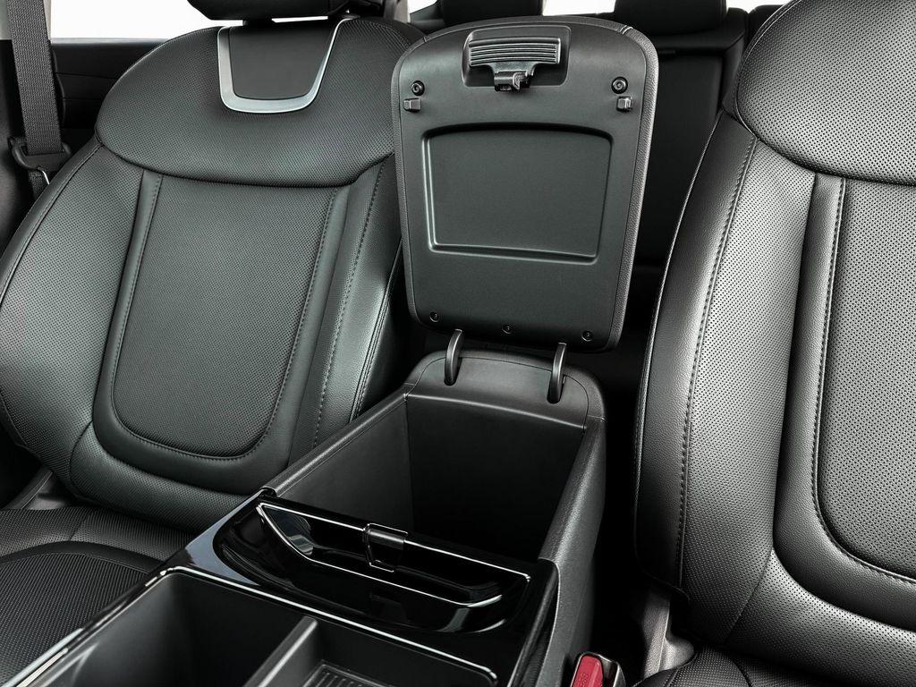 new 2026 Hyundai TUCSON Plug-In Hybrid car, priced at $49,348