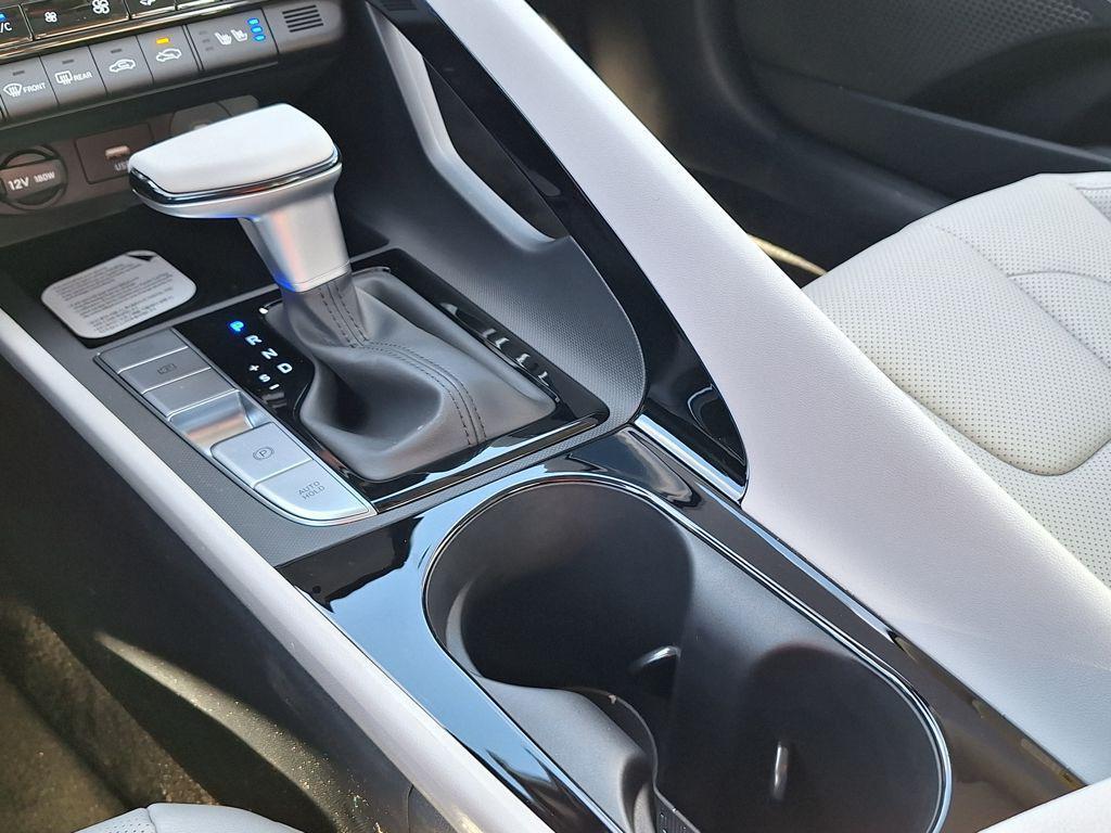 new 2026 Hyundai ELANTRA HEV car, priced at $31,049