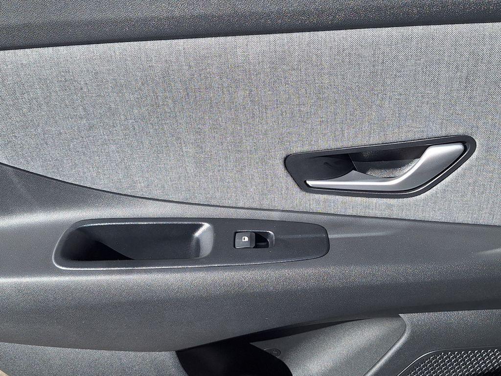 new 2026 Hyundai ELANTRA HEV car, priced at $31,049