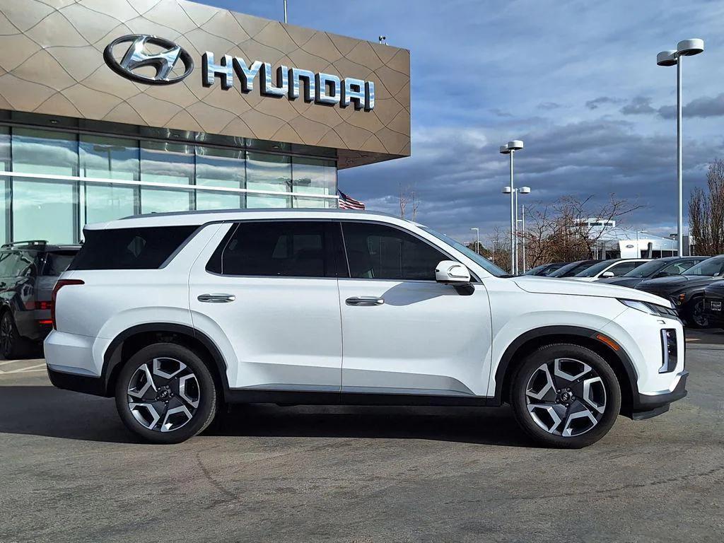 new 2025 Hyundai Palisade car, priced at $45,860
