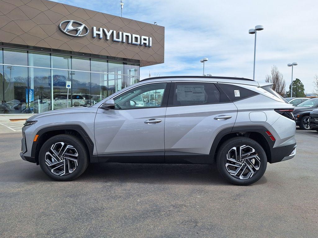 new 2026 Hyundai TUCSON Hybrid car, priced at $42,670