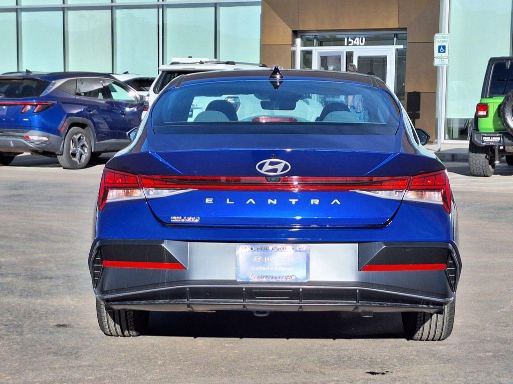 new 2025 Hyundai Elantra car, priced at $25,080