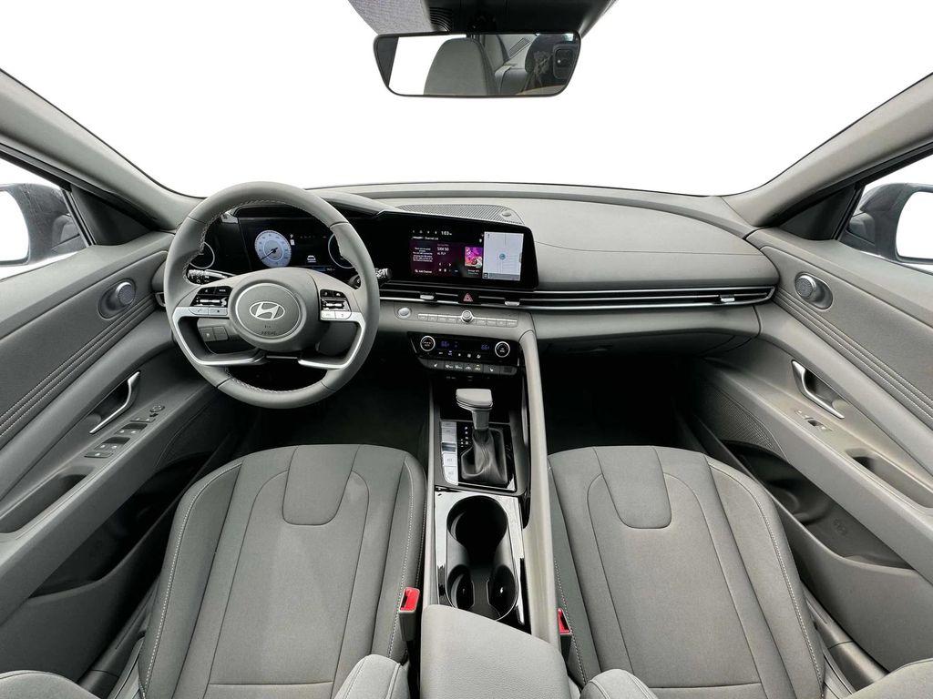 new 2025 Hyundai Elantra car, priced at $25,080