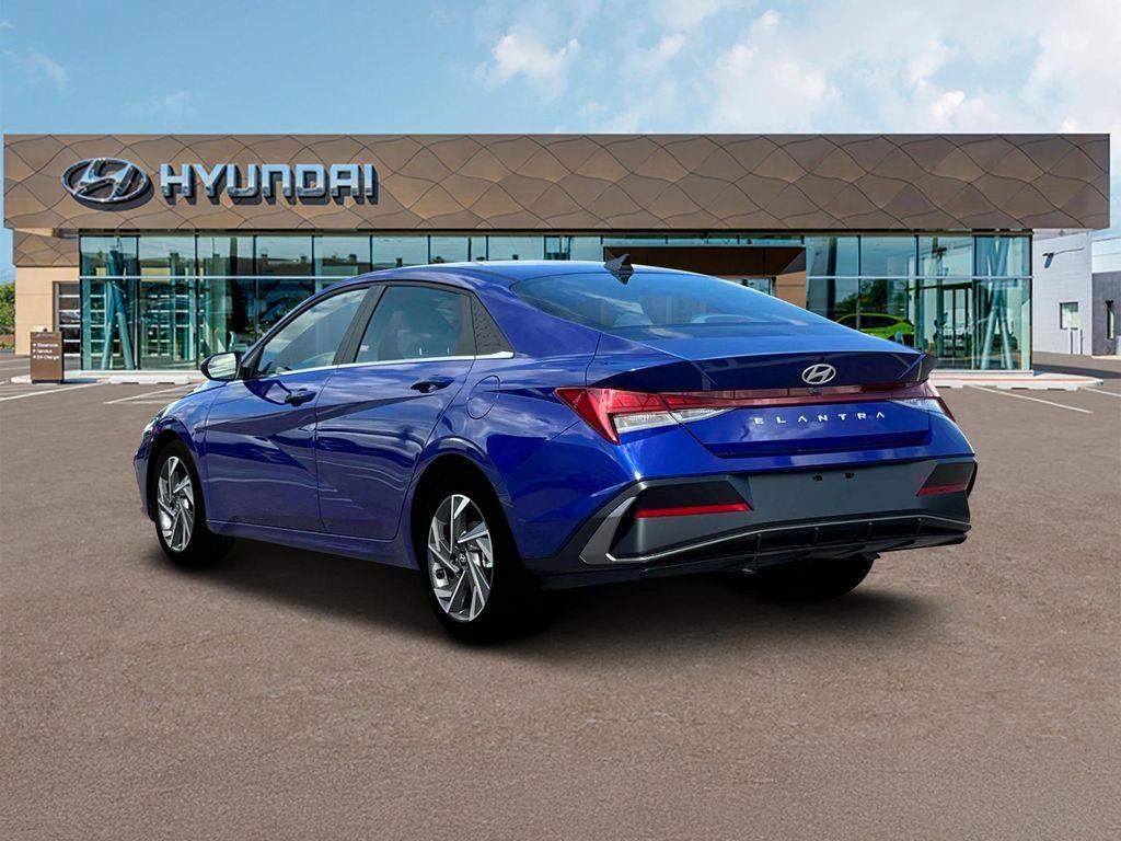 new 2025 Hyundai Elantra car, priced at $25,080