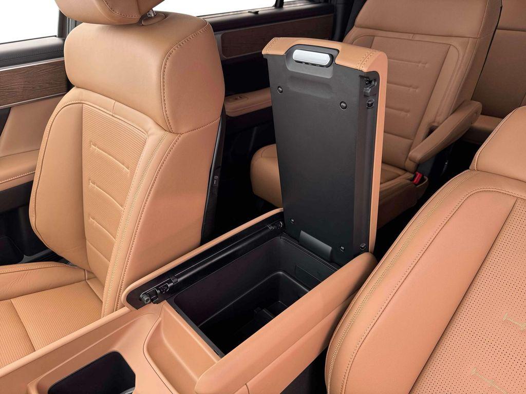 new 2026 Hyundai SANTA FE HEV car, priced at $50,289