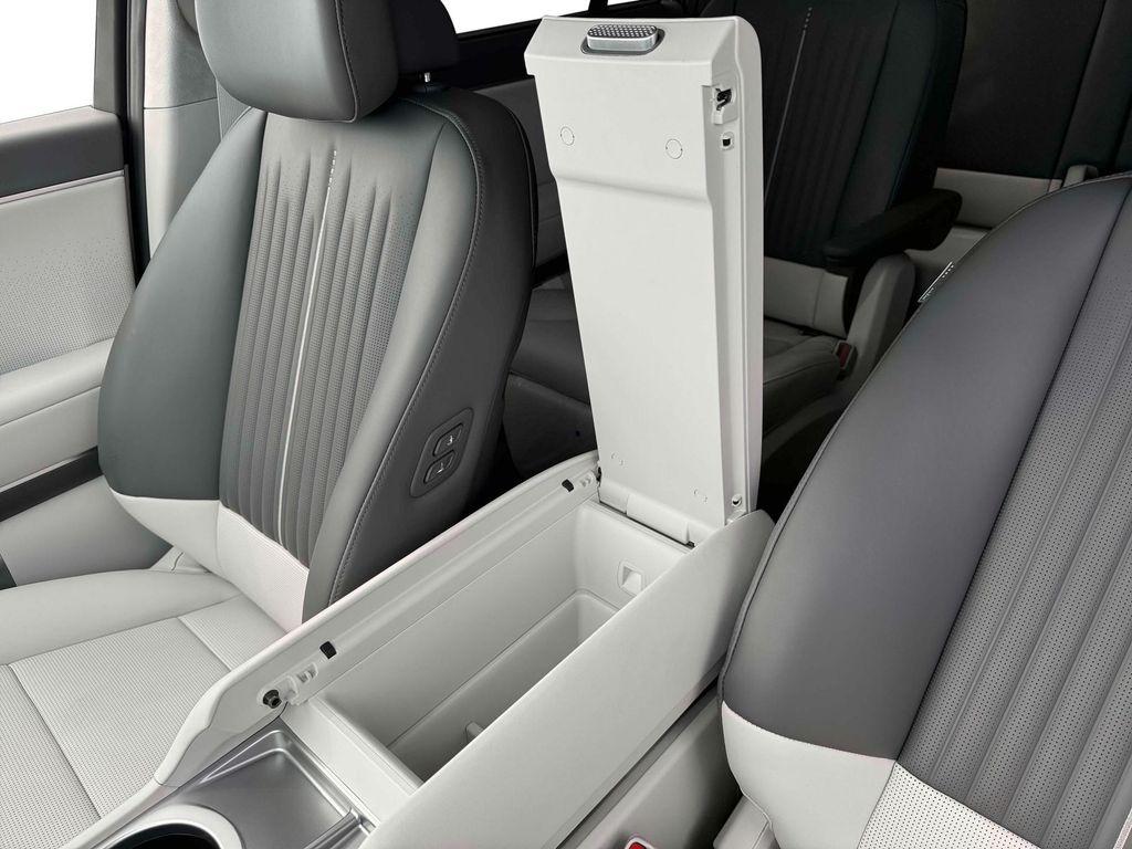 new 2026 Hyundai IONIQ 9 car, priced at $80,435