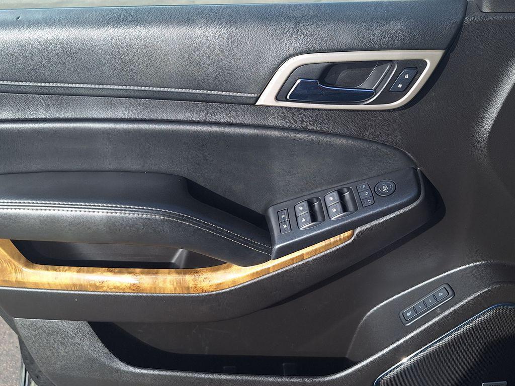 used 2017 GMC Yukon car, priced at $26,988