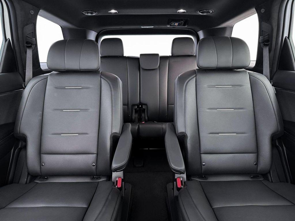 new 2026 Hyundai Palisade Hybrid car, priced at $61,070