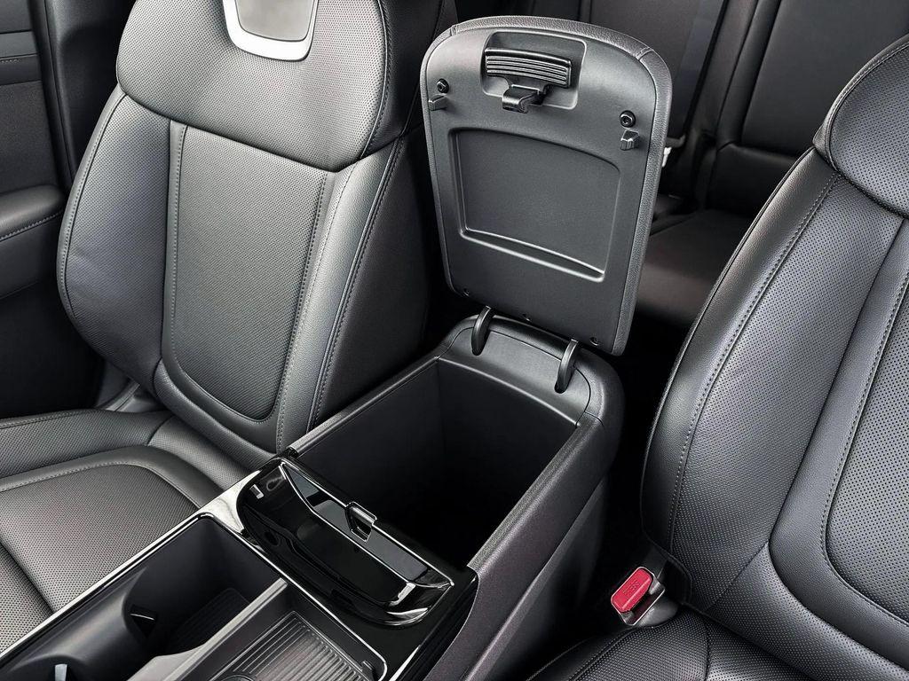 new 2026 Hyundai TUCSON Hybrid car, priced at $42,535