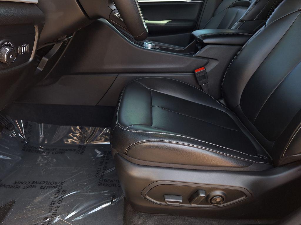 used 2024 Jeep Grand Cherokee car, priced at $31,988
