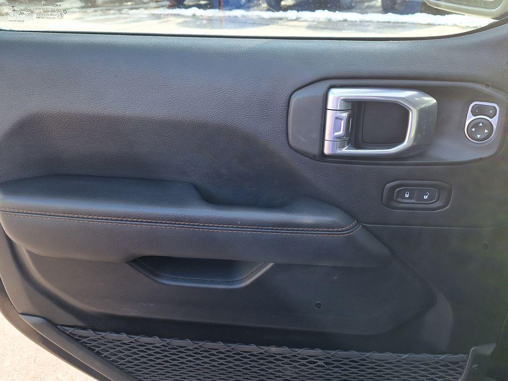 used 2021 Jeep Wrangler Unlimited car, priced at $38,988