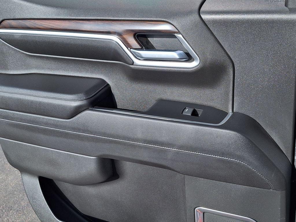 used 2022 GMC Sierra 1500 car, priced at $41,988