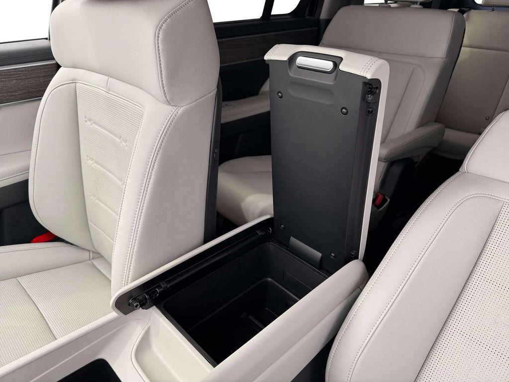 new 2026 Hyundai Santa Fe car, priced at $49,158