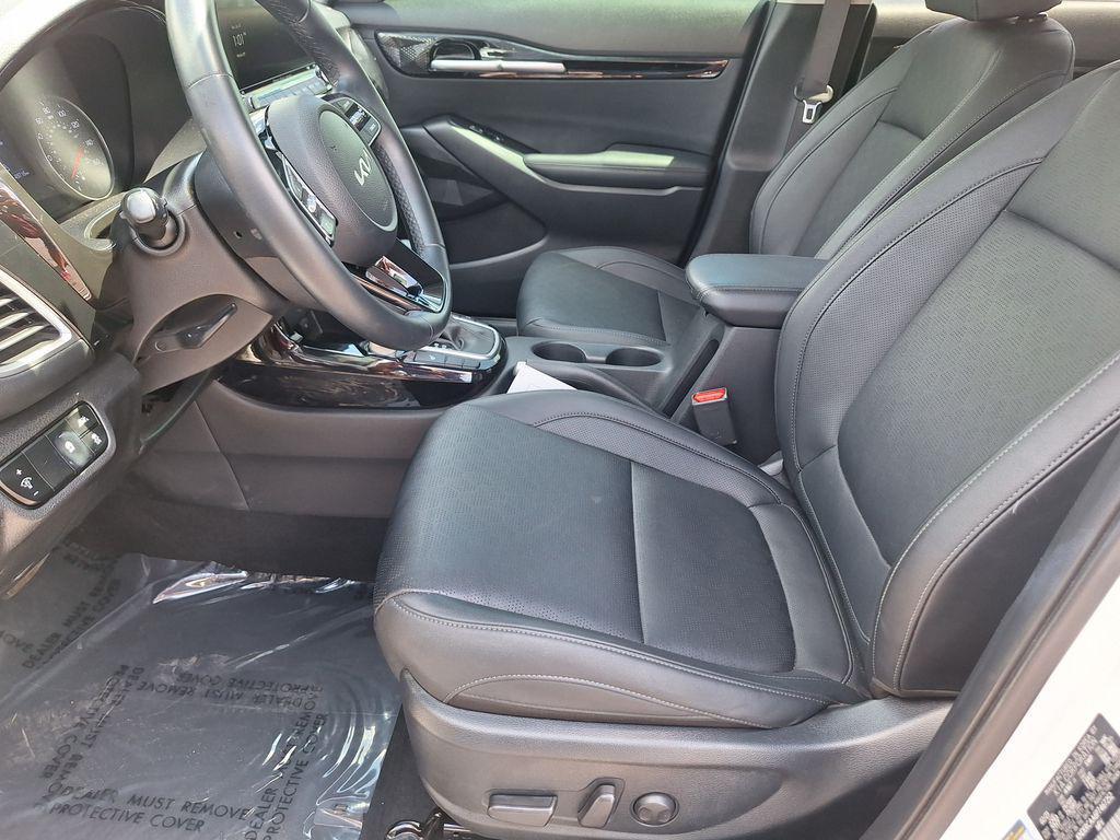 used 2023 Kia Seltos car, priced at $22,488