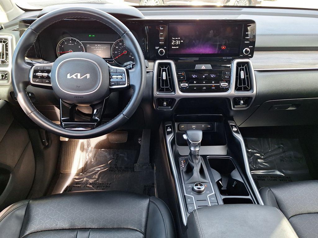 used 2023 Kia Sorento car, priced at $27,988
