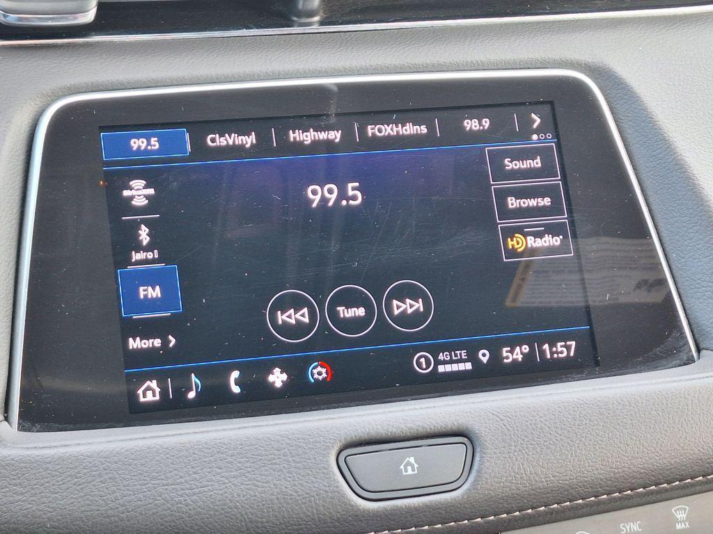 used 2023 Cadillac XT4 car, priced at $23,988