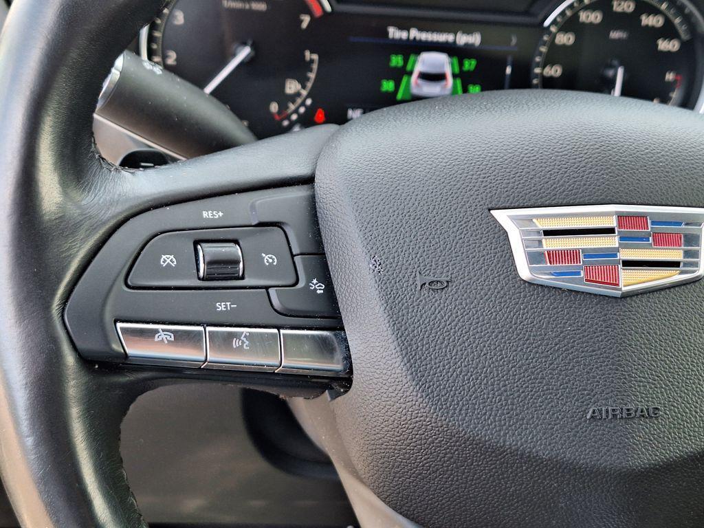 used 2023 Cadillac XT4 car, priced at $23,988