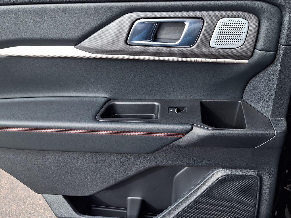 used 2025 Ford Explorer car, priced at $53,488