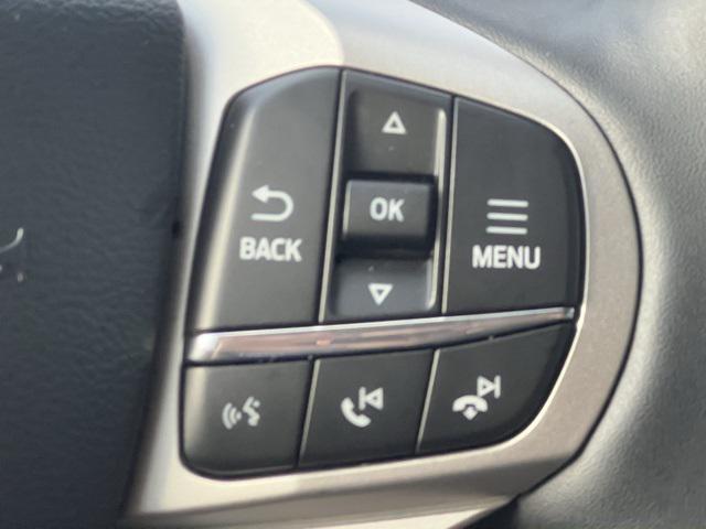 new 2025 Ford Explorer car, priced at $40,165