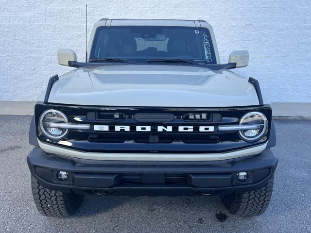 new 2025 Ford Bronco car, priced at $54,576