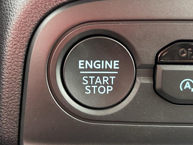 new 2025 Ford Bronco Sport car, priced at $33,262