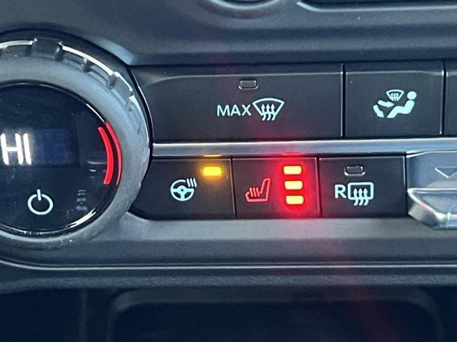 new 2025 Ford Bronco car, priced at $53,631