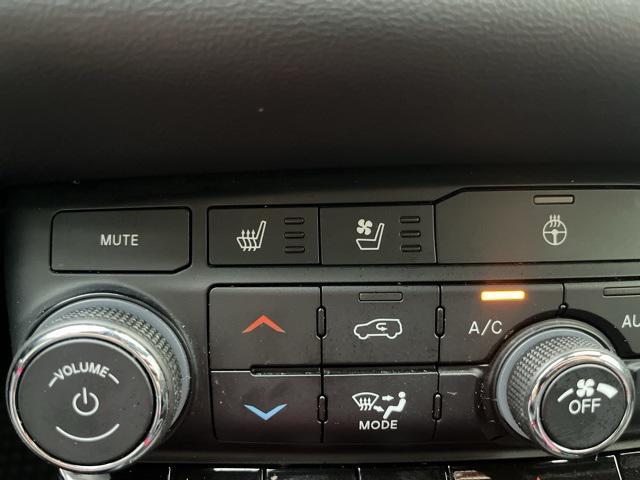 used 2024 Dodge Durango car, priced at $29,189