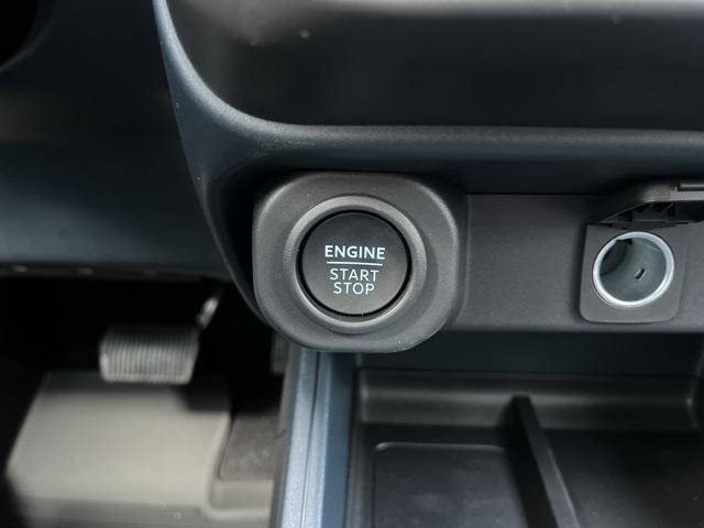 new 2025 Ford Maverick car, priced at $33,900