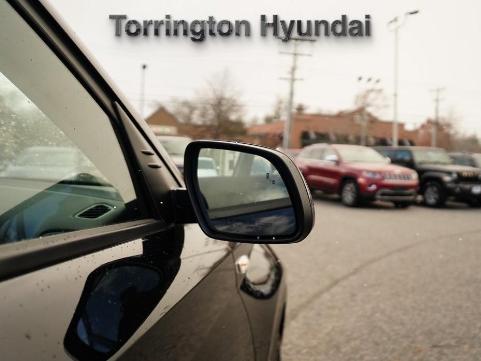 used 2024 Hyundai Venue car, priced at $18,151