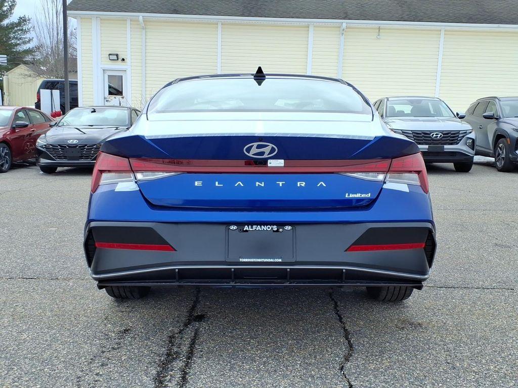 new 2025 Hyundai Elantra car, priced at $24,995