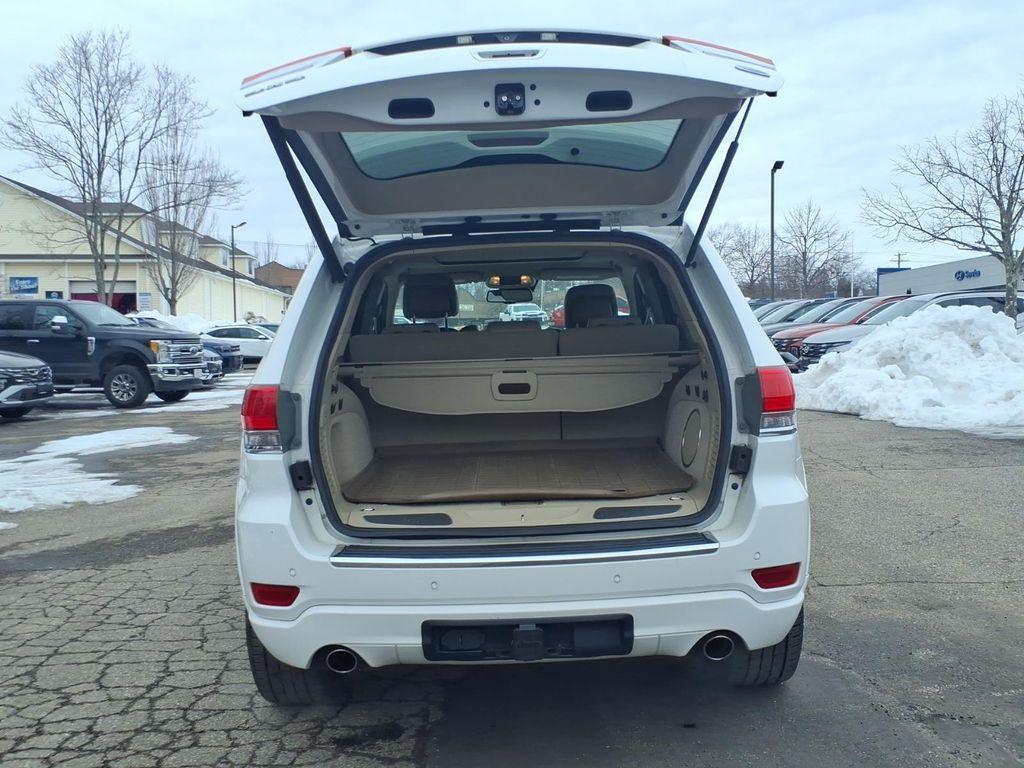 used 2014 Jeep Grand Cherokee car, priced at $11,156